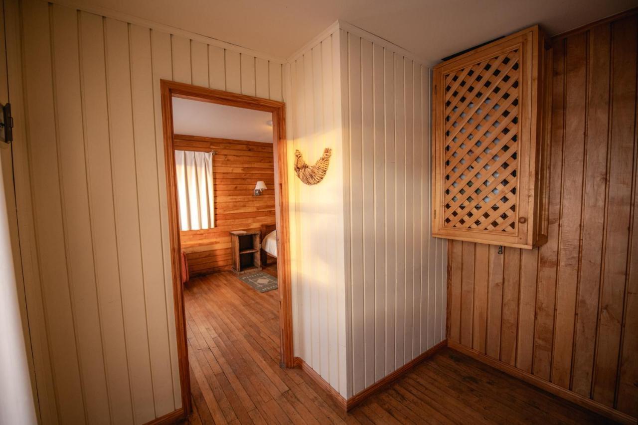 Hosteria Kaiken Tolhuin Exterior photo